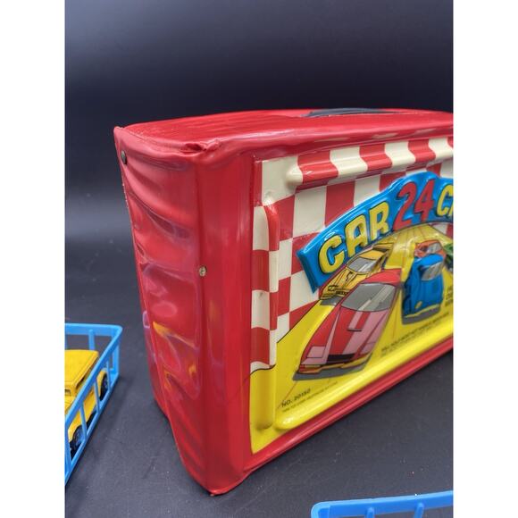 Vintage Tara Toy 24 Car Case Red # 20150 Including 22 Cars Hot Wheels Matchbox - Picture 15 of 16
